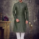 Men Embroidered Kurta With Churidar