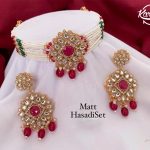 Classic Pearl Necklace Set